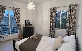 Hillview Apartment